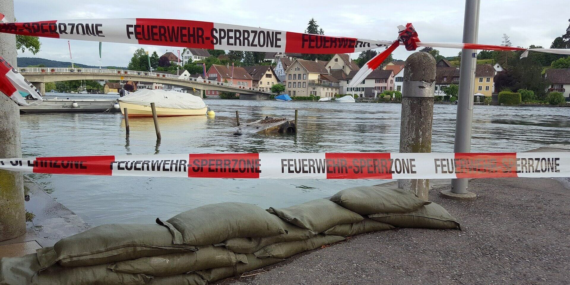 flood-g7e9ca5a70_1920 (1) Wohngebäudeversicherung